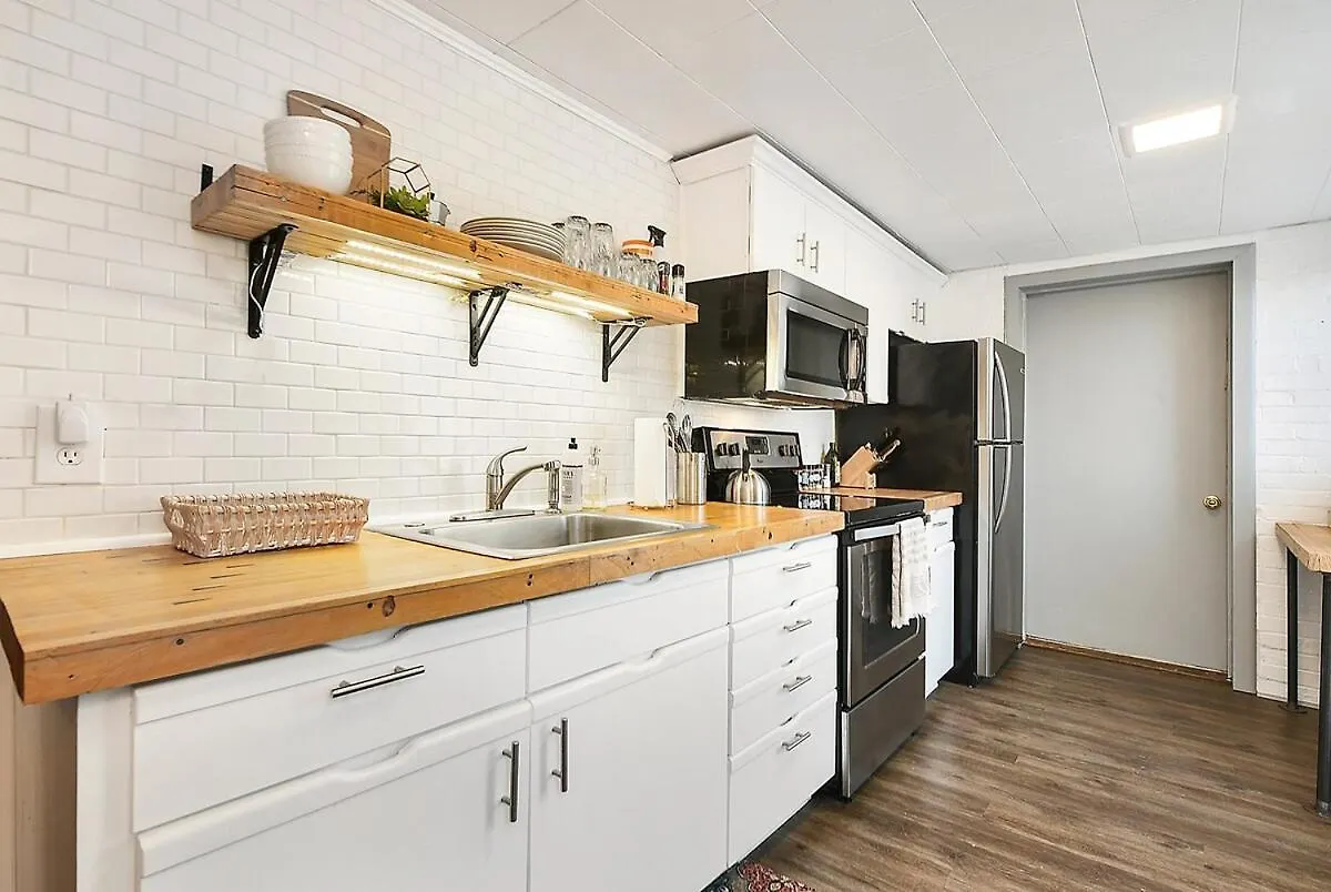 Villa Quiet Loft Sleeps 4, Bright, Beautiful, With Parking Pittsburgh Сasa de vacaciones